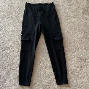 Old Navy Black Cargo Leggings